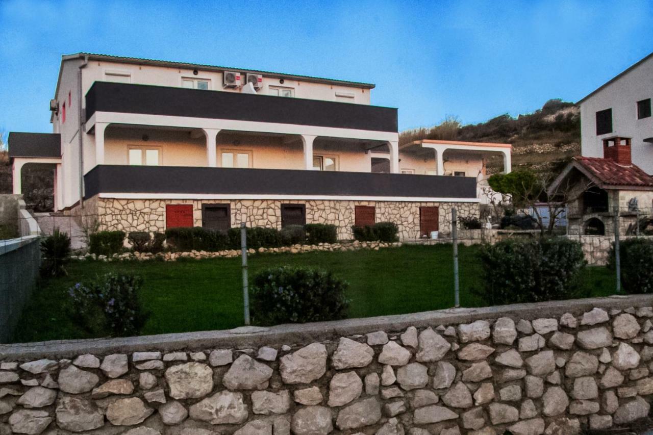 Apartmani Dalmatinka Metajna Exterior photo